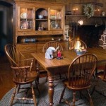 Early American Dining Room Sets